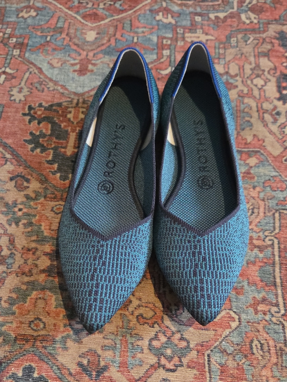 Rothy’s The Point Spruce Python (size 9) - Picture 3 of 9